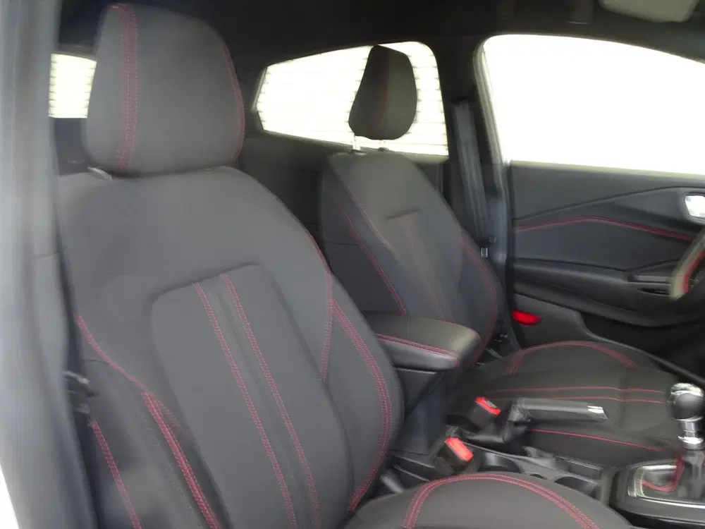 Ford Puma 1.0 EcoBoost Hybrid ST-Line uit 2025, foto 12