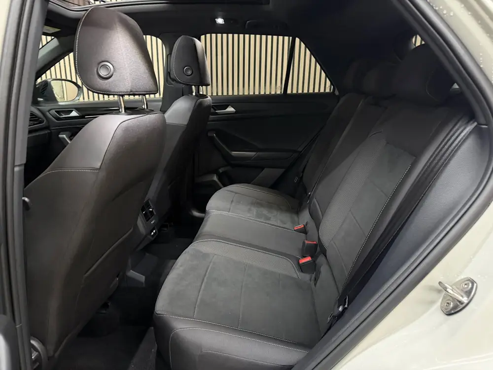 Volkswagen T-roc 1.5 TSI Life Business 2022 DSG IQ-LIGHTS PA uit 2022, foto 13