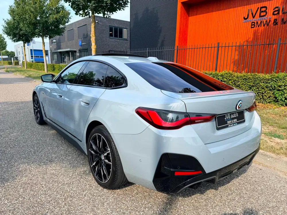 BMW i4 M50 M-sport uit 2022, foto 2
