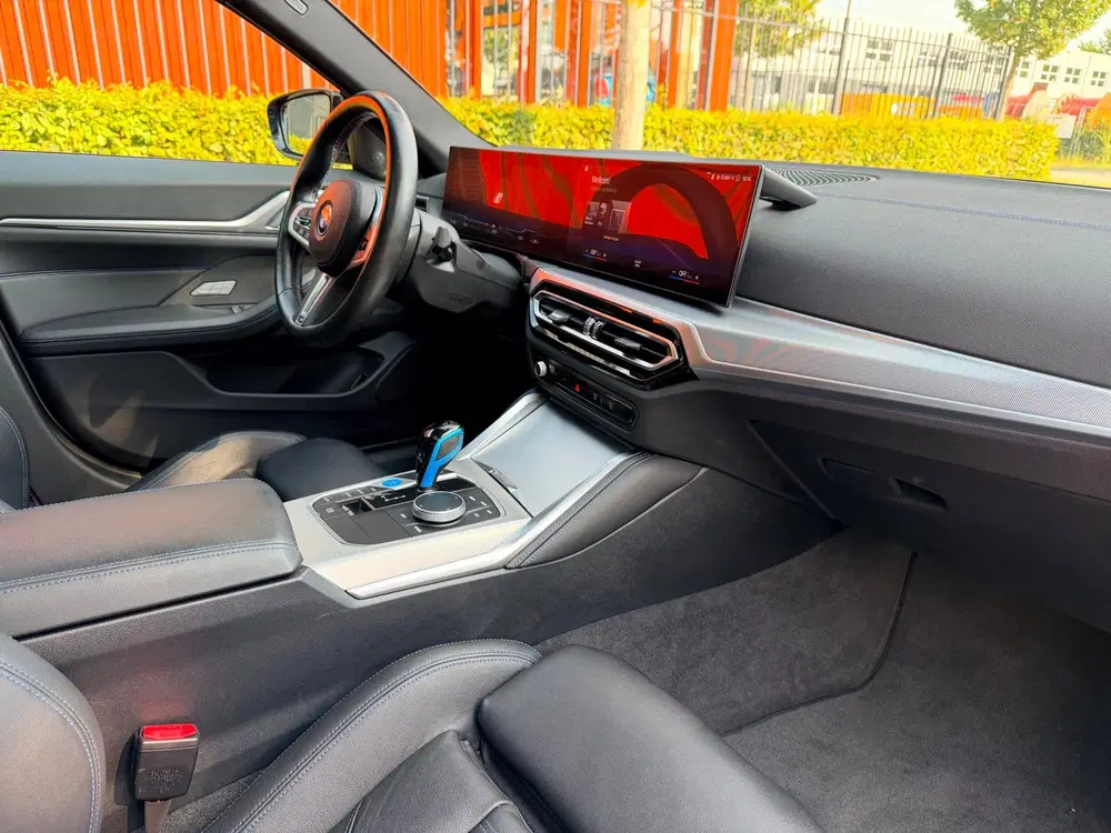 BMW i4 M50 M-sport uit 2022, foto 3