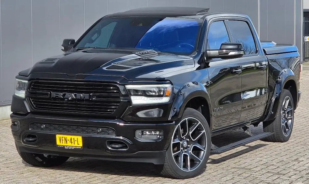 Dodge Ram 1500 5.7 V8 4x4 Crew Cab Laramie Night 2020 BREED! uit 2020, foto 3