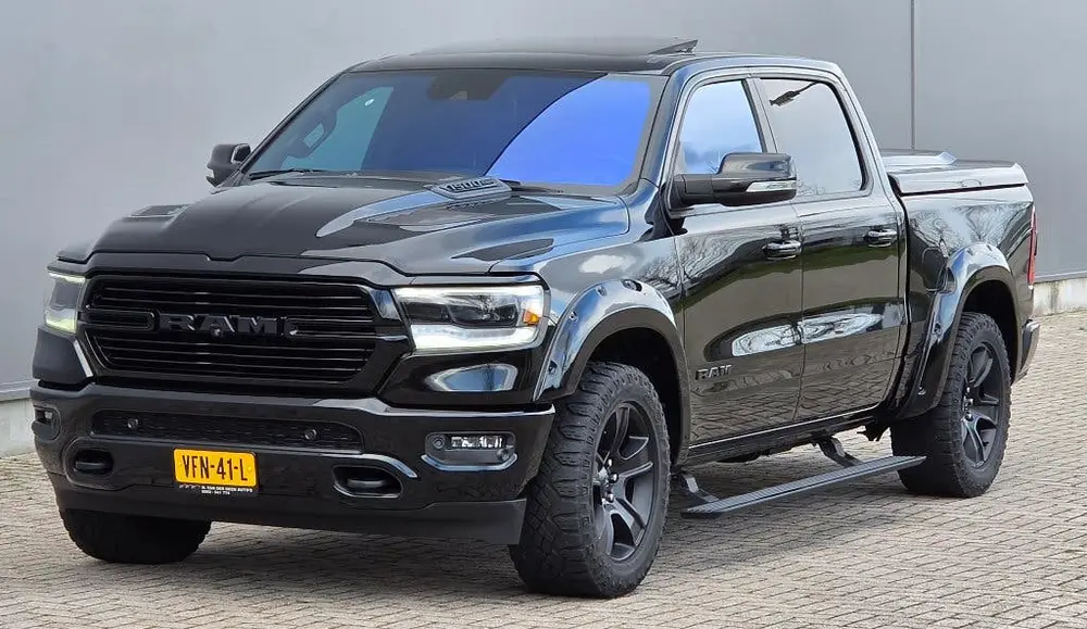 Dodge Ram 1500 5.7 V8 4x4 Crew Cab Laramie Night 2020 BREED! uit 2020, foto 4