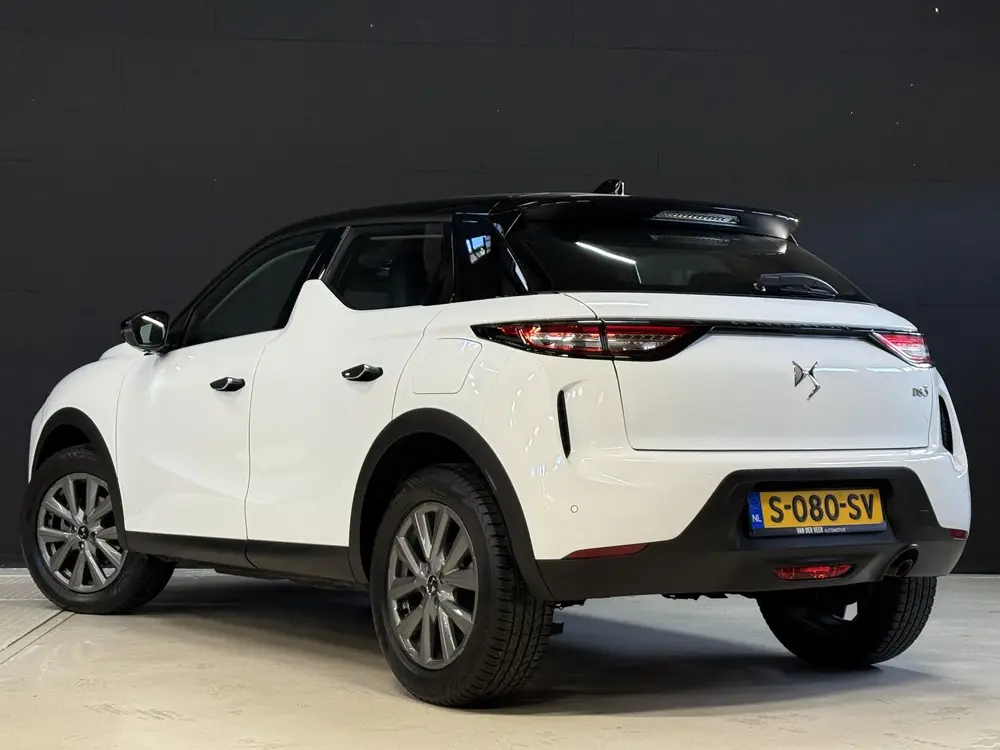DS Automobiles DS 3 DS DS 3 1.2 100PK Bastille uit 2023, foto 6