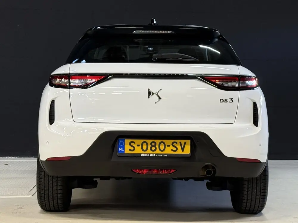 DS Automobiles DS 3 DS DS 3 1.2 100PK Bastille uit 2023, foto 7
