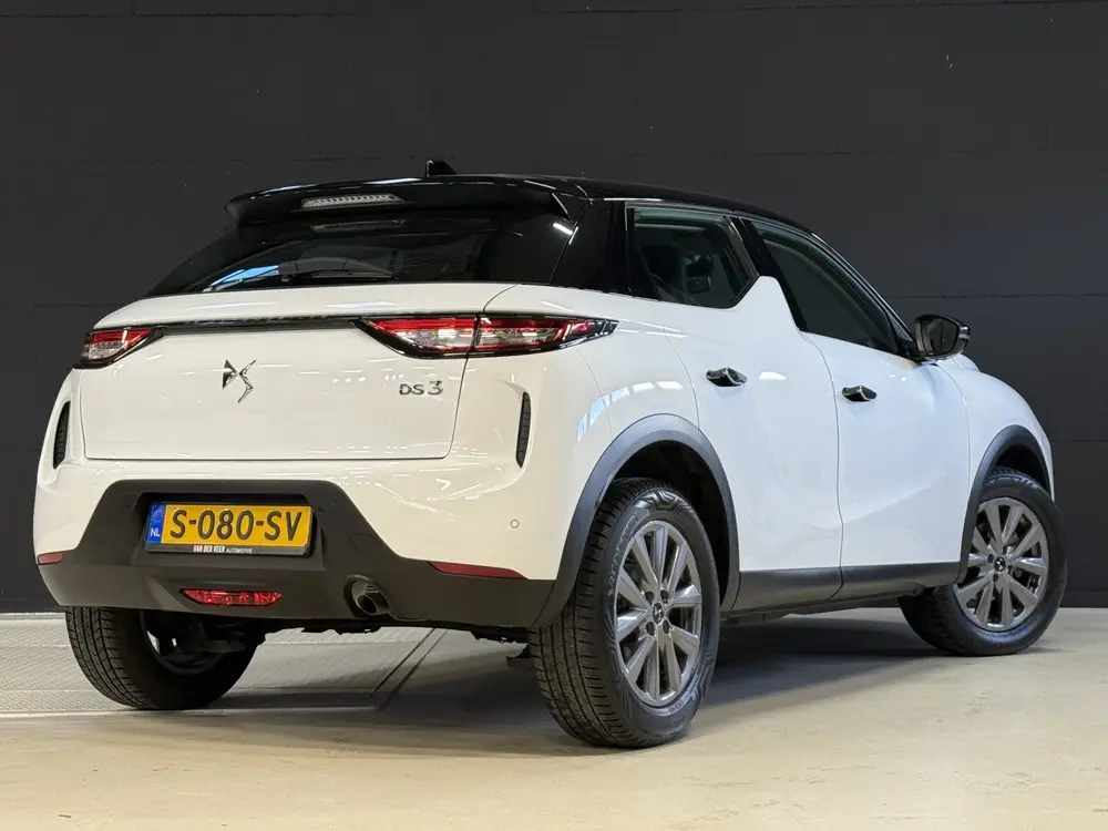 DS Automobiles DS 3 DS DS 3 1.2 100PK Bastille uit 2023, foto 8