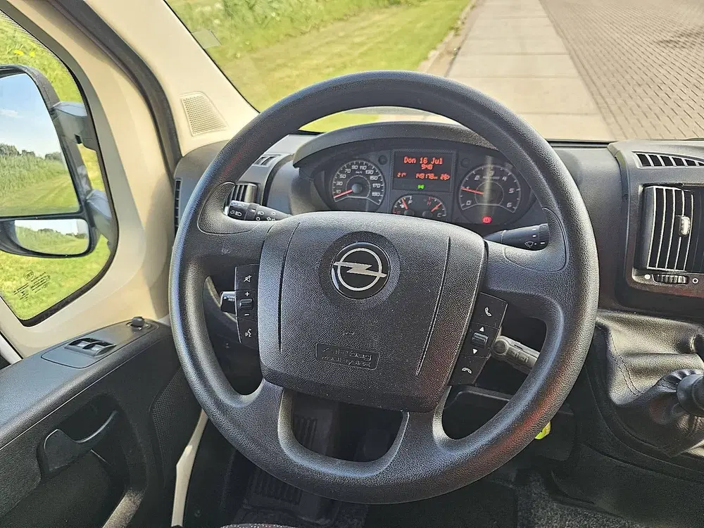 Opel Movano 2.2 bakwagen laadklep uit 2022, foto 10