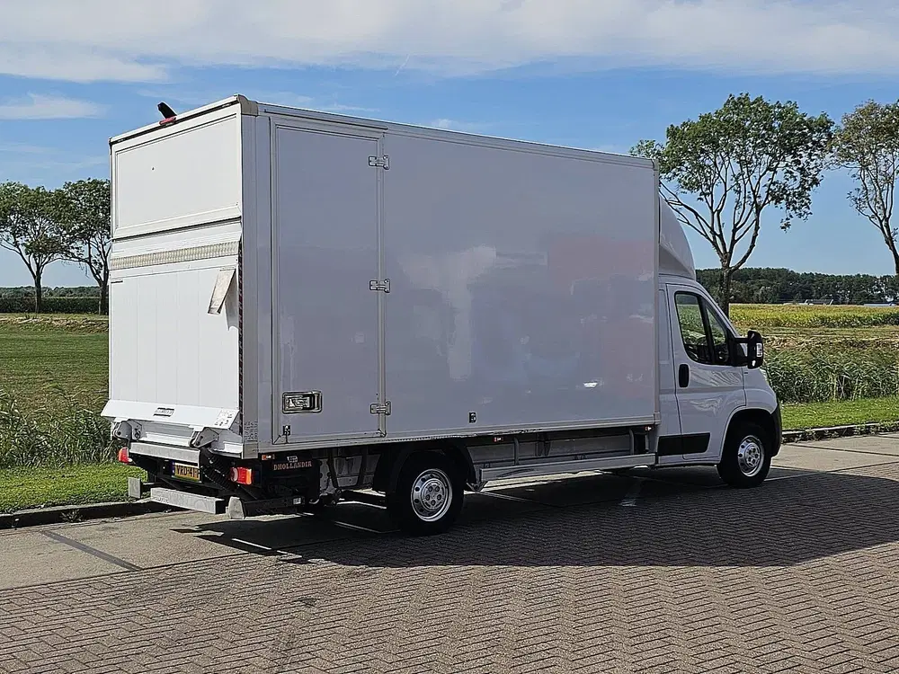 Opel Movano 2.2 bakwagen laadklep uit 2022, foto 3