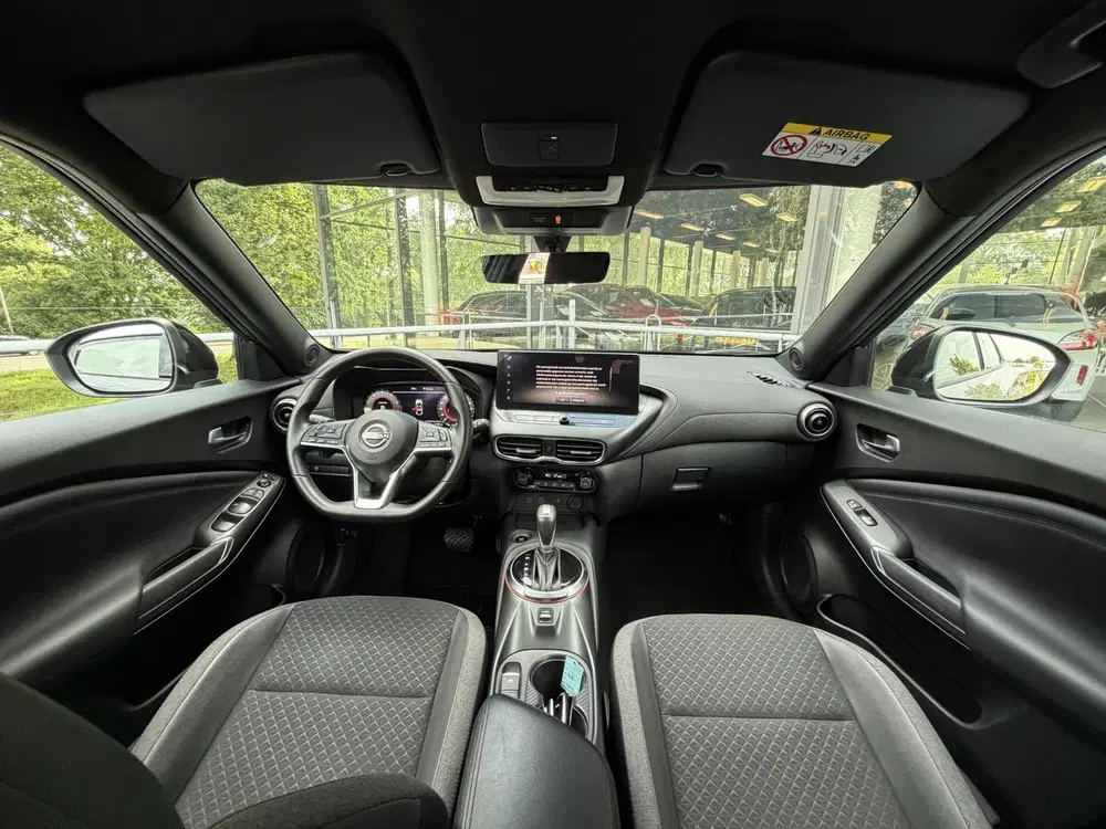 Nissan Juke 1.0 DIG-T N-Connecta Automaat uit 2025, foto 3