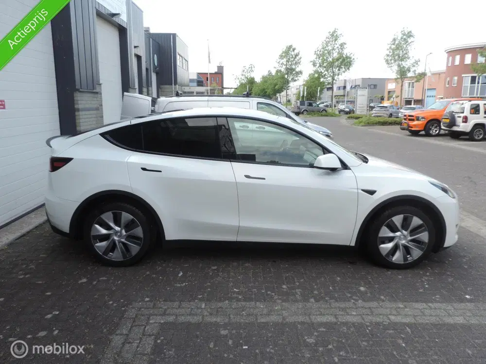 Tesla Model Y Long Range AWD 75 kWh 61dkm marge uit 2023, foto 16