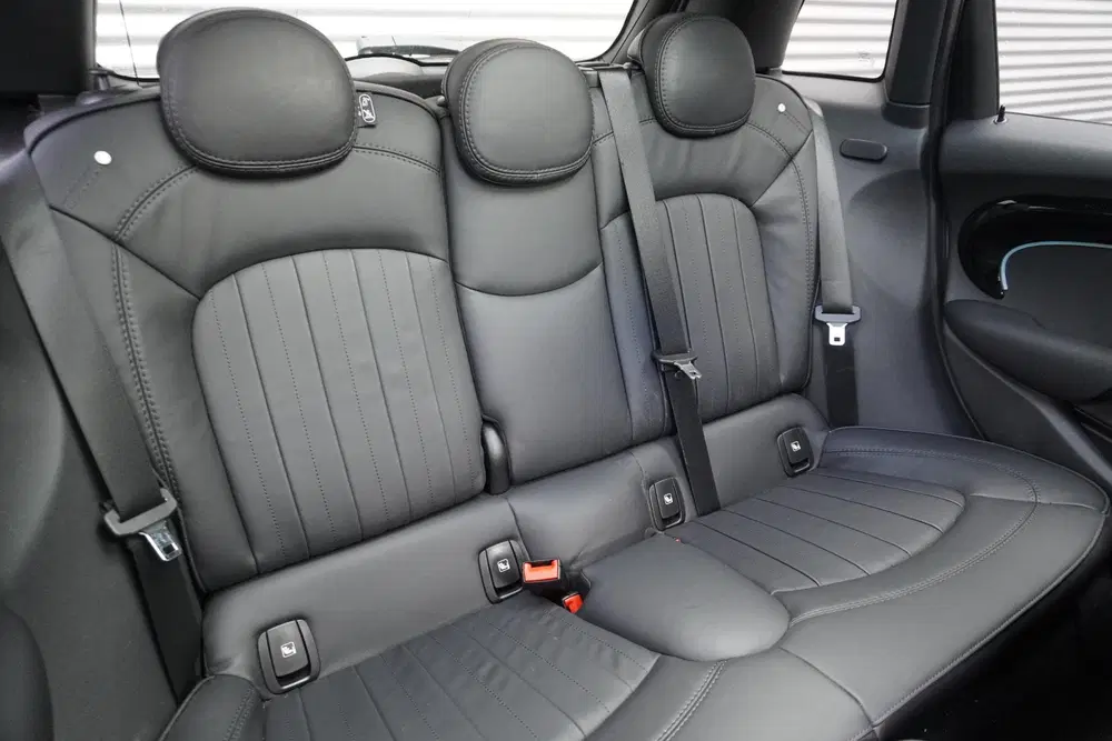 Mini Cooper S Cooper S Rockingham GT Edition JCW pakket uit 2023, foto 10