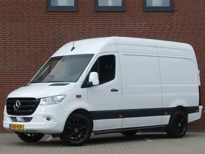 Mercedes-Benz Sprinter 317 CDI L2H2 Navigatie uit 2024