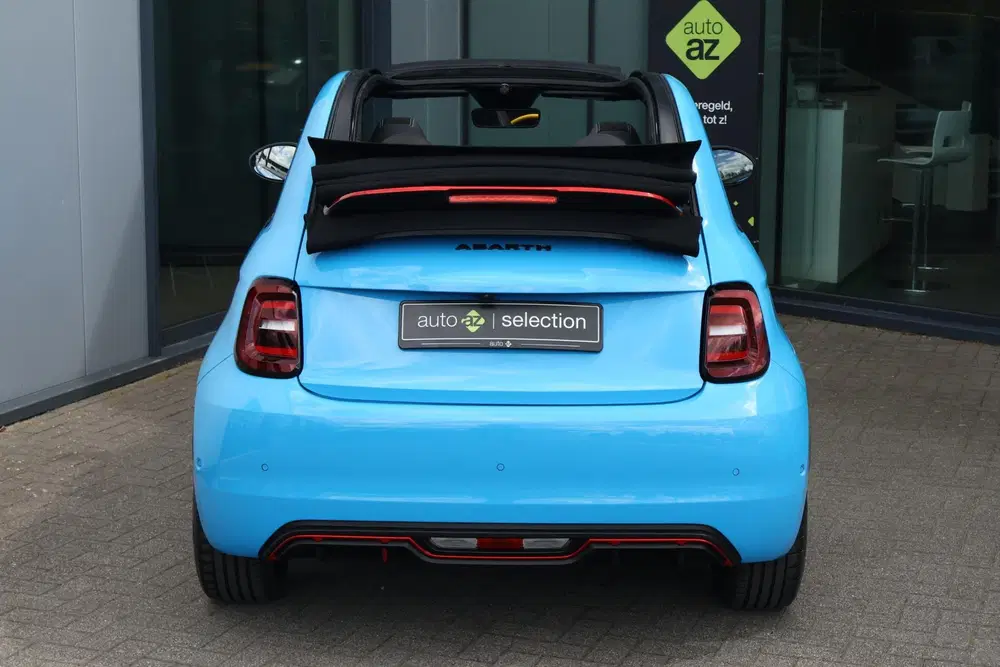 Fiat 500C Abarth Turismo 42 kWh uit 2024, foto 8