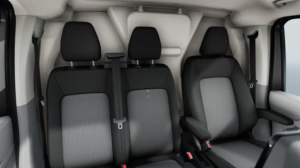 Volkswagen Transporter 2.5 eHybrid 233pk AUT L2H1 30 Style uit 2026, foto 5