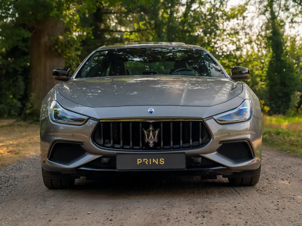 Maserati Ghibli Hybrid GT 330pk | Schuif-/kanteldak | Carbon uit 2022, foto 2
