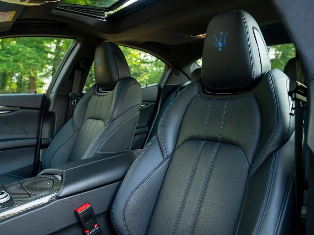 Maserati Ghibli Hybrid GT 330pk | Schuif-/kanteldak | Carbon uit 2022, foto 8