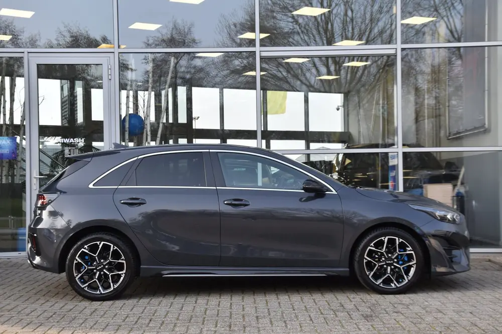 Kia Ceed Kia Ceed GT 1.6 T-GDi 204PK DCT uit 2022, foto 2