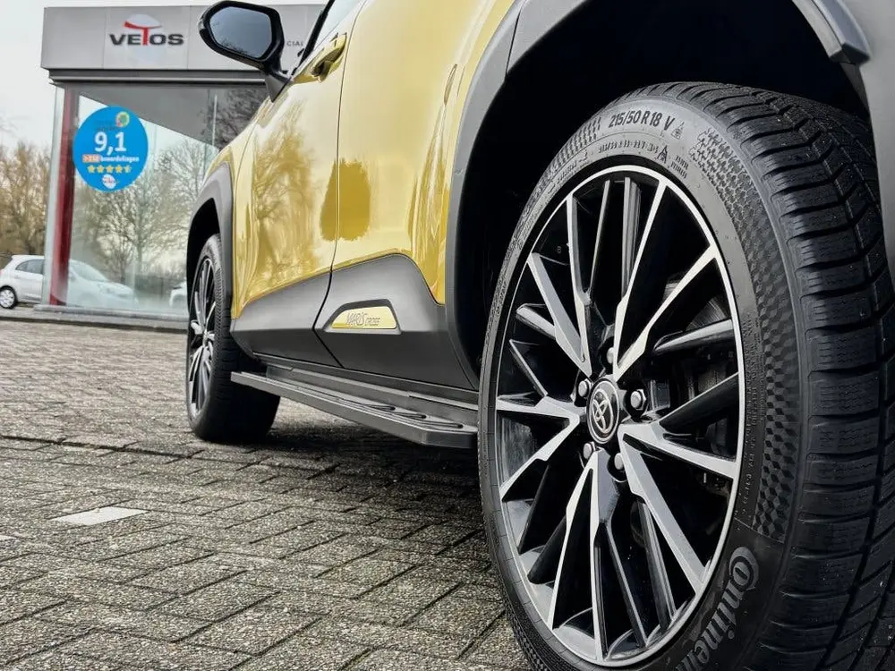 Toyota Yaris Cross 1.5 Hybrid Adventure AWD uit 2022, foto 4