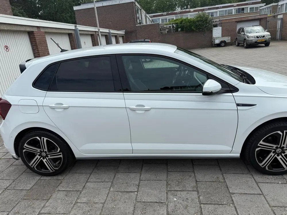 Volkswagen Polo 1.0 TSI 110pk Dsg-7 2022 Wit, 2x r-line uit 2022, foto 9
