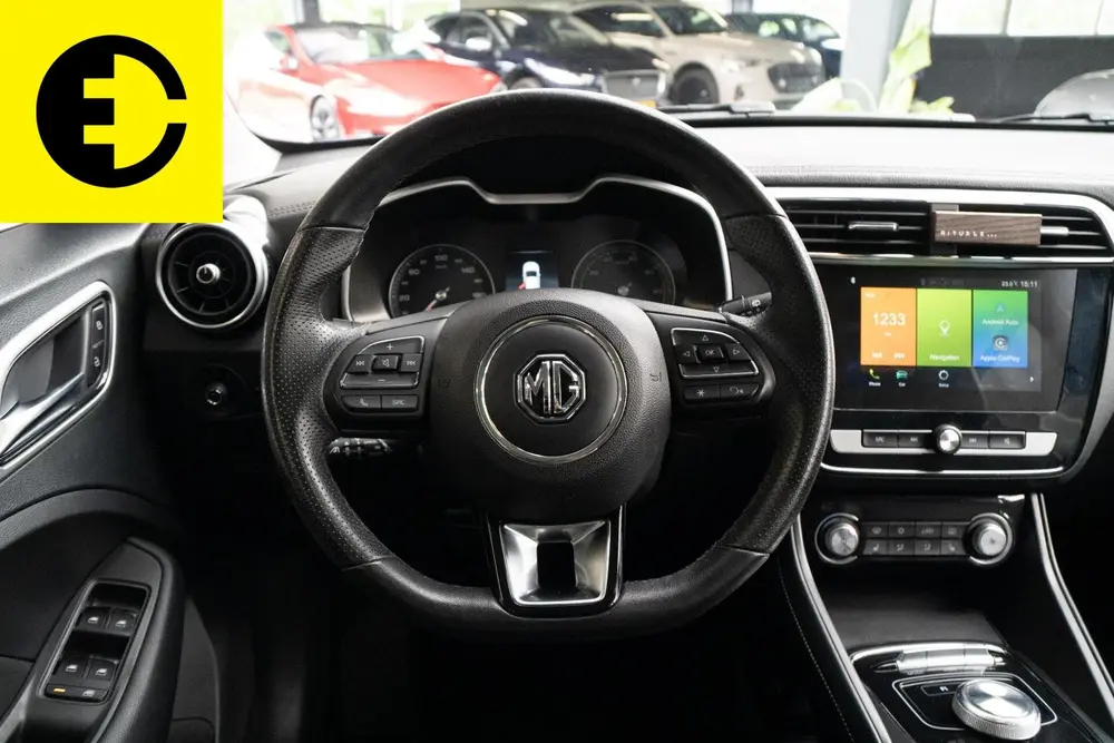 MG ZS EV Luxury 45 kWh | 93,1% SOH|Pano dak | Leder | uit 2019, foto 3