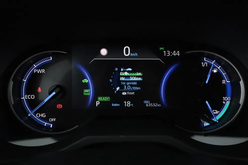 Toyota RAV 4 2.5 Plug-in Hybrid AWD Dynamic uit 2022, foto 12