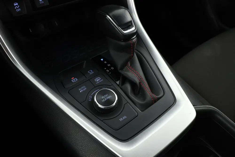 Toyota RAV 4 2.5 Plug-in Hybrid AWD Dynamic uit 2022, foto 16