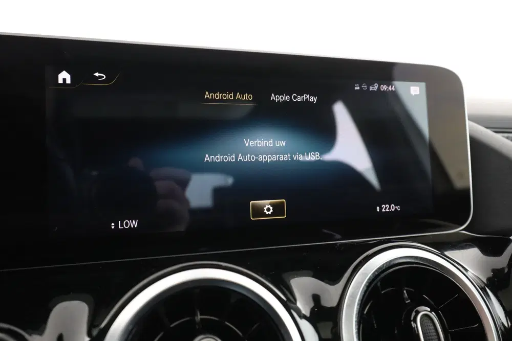 Mercedes-Benz B-Klasse 180 Business Solution AMG uit 2019, foto 13