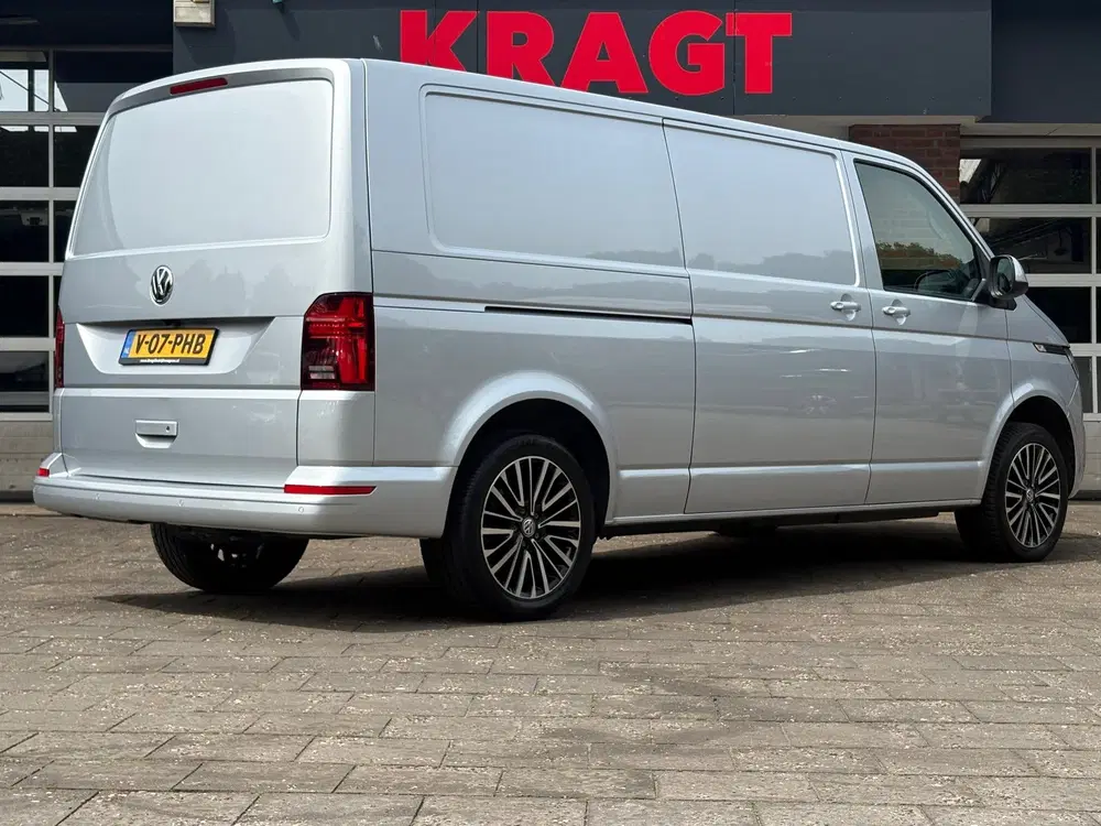 Volkswagen Transporter 2.0 TDI L2H 150PK uit 2019, foto 6