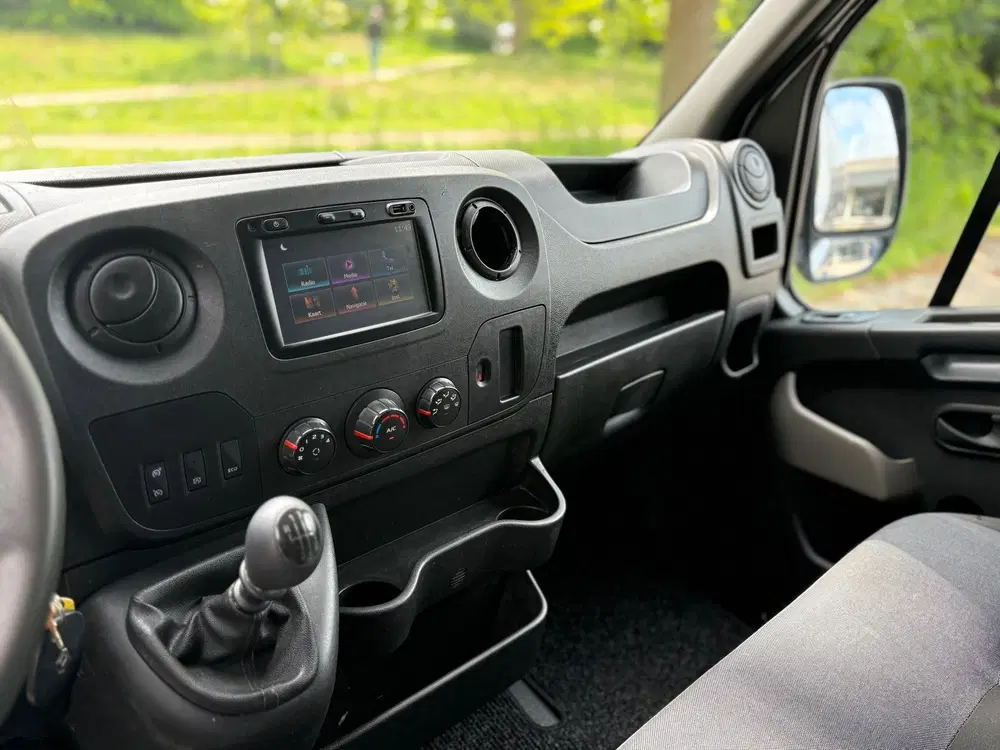 Renault Master T35 2.3 dCi L2H2 Energy 145PK uit 2019, foto 14