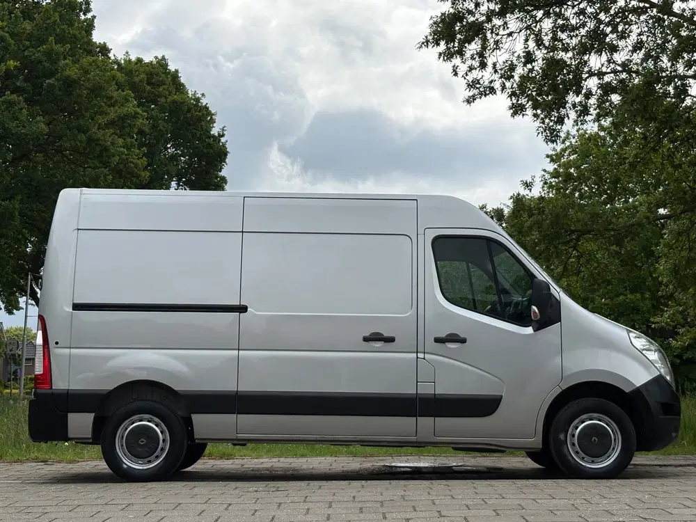 Renault Master T35 2.3 dCi L2H2 Energy 145PK uit 2019, foto 5