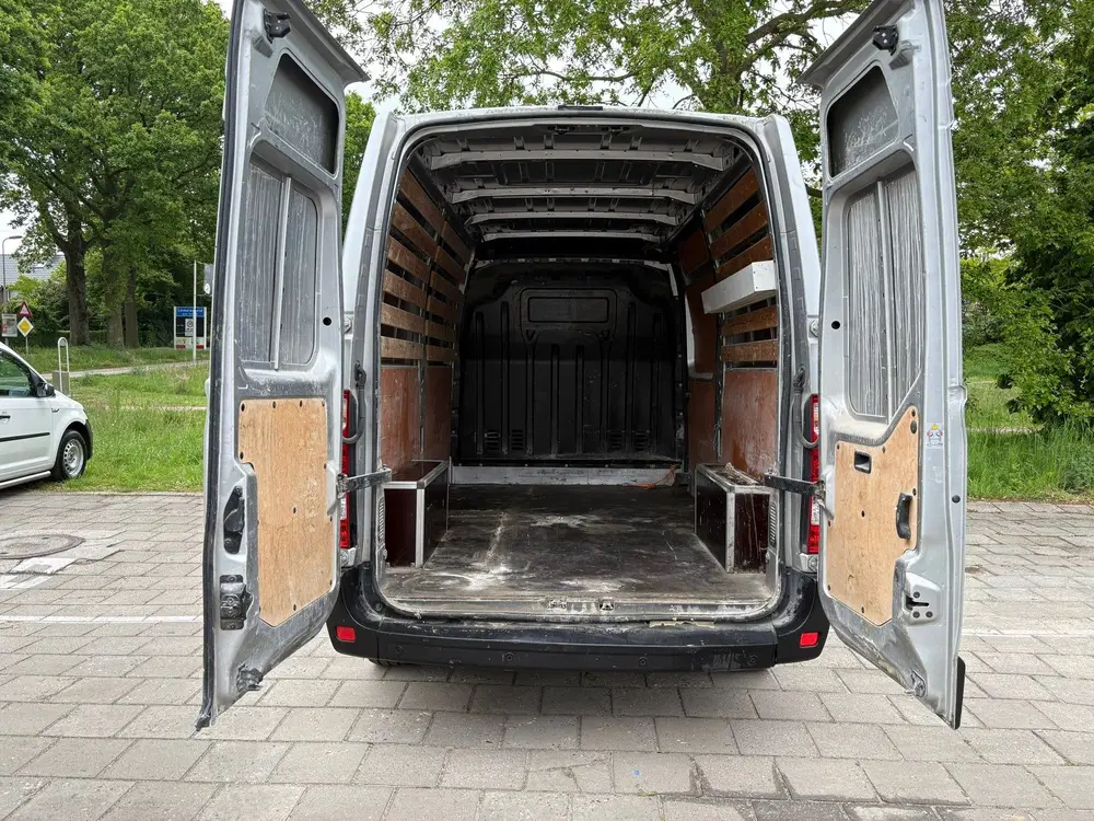 Renault Master T35 2.3 dCi L2H2 Energy 145PK uit 2019, foto 8