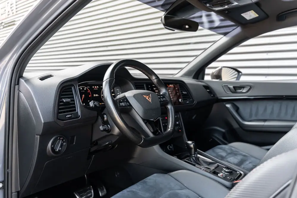 Cupra Ateca 2.0 TSI 4DRIVE LIMITED AKRA CARBON PANO BR uit 2020, foto 16