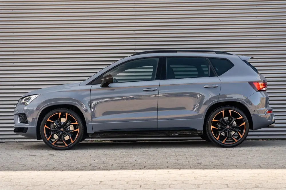 Cupra Ateca 2.0 TSI 4DRIVE LIMITED AKRA CARBON PANO BR uit 2020, foto 4