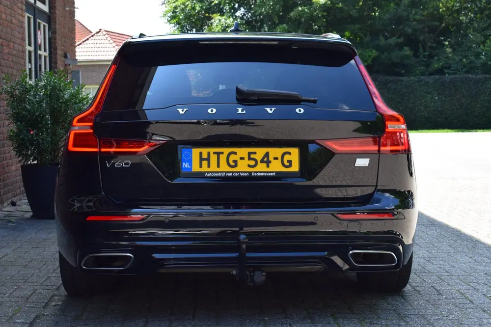 Volvo V60 2.0 T6 Aut. Recharge AWD R-Design Trekhaak uit 2021, foto 4