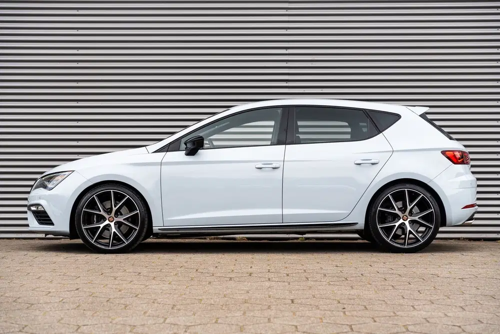 SEAT Leon 2.0 TSI CUPRA BEATS CAMERA KEYLESS DYNAMIC uit 2020, foto 4