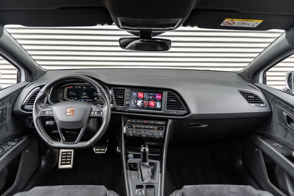 SEAT Leon 2.0 TSI CUPRA BEATS CAMERA KEYLESS DYNAMIC uit 2020, foto 9