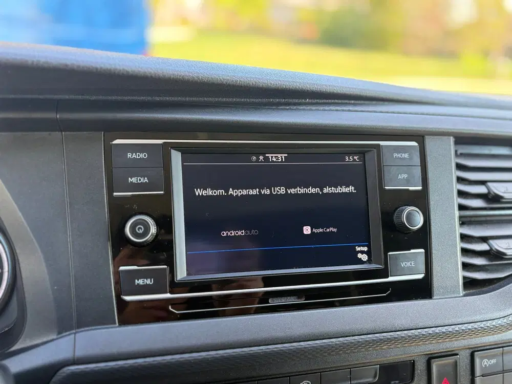 Volkswagen Transporter 2.0 TDI L2H1 150PK uit 2024, foto 14
