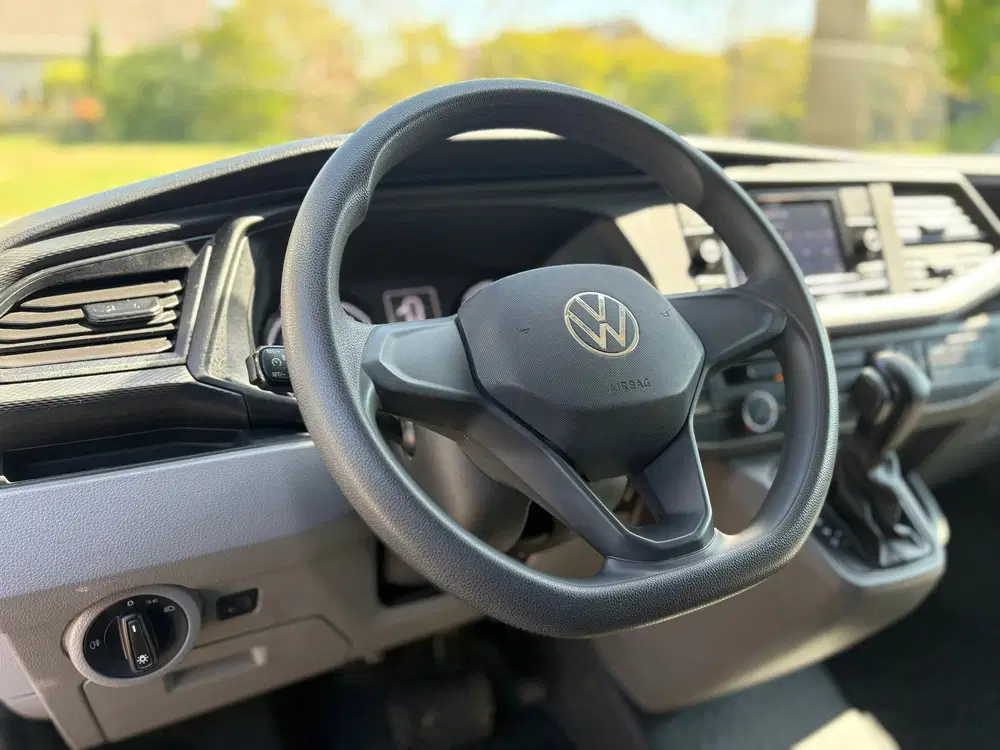 Volkswagen Transporter 2.0 TDI L2H1 150PK uit 2024, foto 9