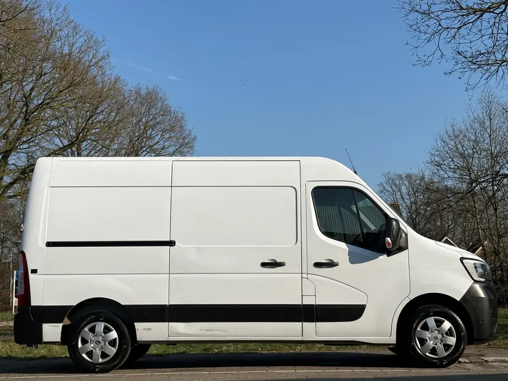 Renault Master 135PK2.3 dCi 135 L2H2 Work Edition uit 2021, foto 5