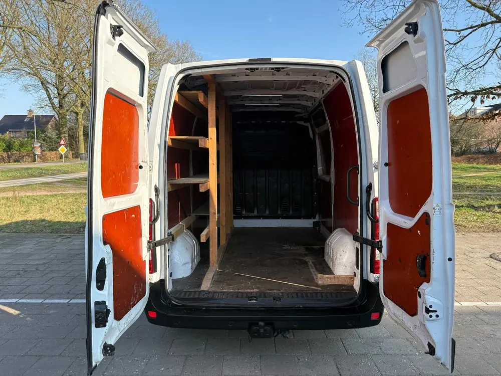 Renault Master 135PK2.3 dCi 135 L2H2 Work Edition uit 2021, foto 8