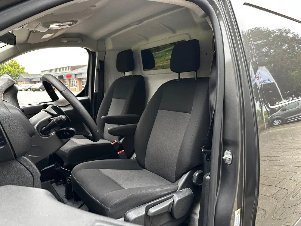 Citroën Jumpy Citroen Jumpy 2.0 BlueHDI 145 PK L2 AUTOMA uit 2023, foto 15