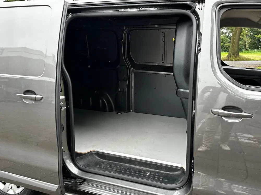 Citroën Jumpy Citroen Jumpy 2.0 BlueHDI 145 PK L2 AUTOMA uit 2023, foto 8
