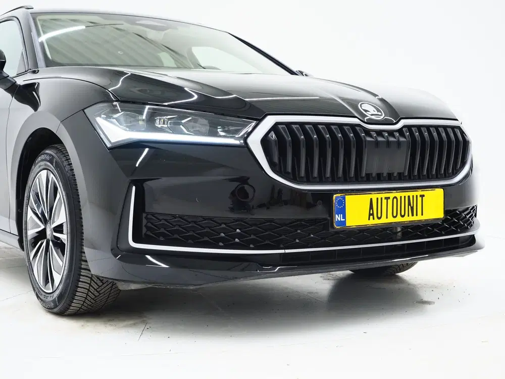Skoda Superb 1.5 TSI PHEV 204PK uit 2025, foto 12