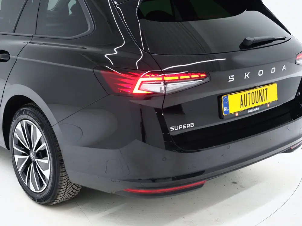 Skoda Superb 1.5 TSI PHEV 204PK uit 2025, foto 14