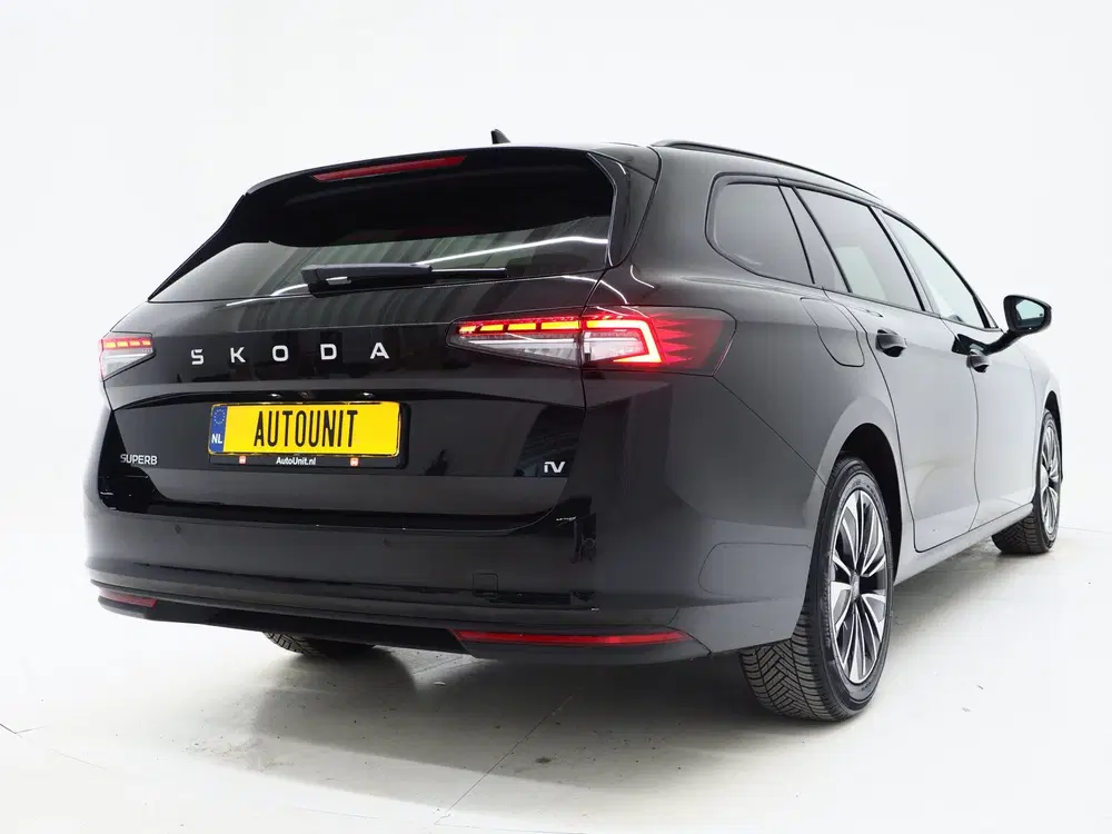 Skoda Superb 1.5 TSI PHEV 204PK uit 2025, foto 9