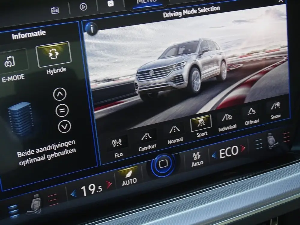 Volkswagen Touareg 3.0 e-Hybrid 462PK 4-Motion R / Massage / uit 2020, foto 19