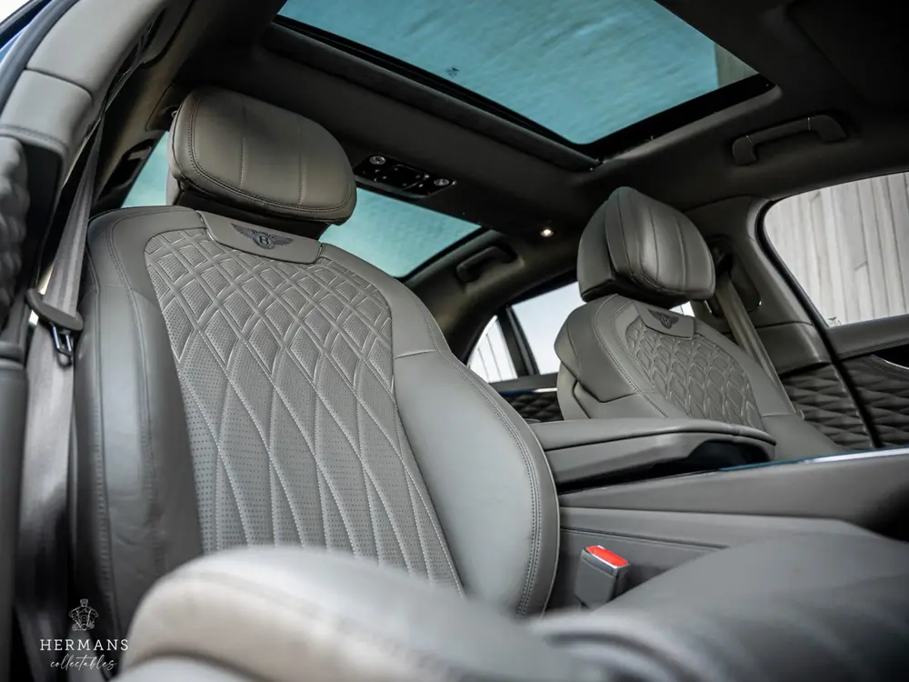Bentley Flying Spur 4.0 V8 1st Edition / Mulliner / Blacklin uit 2021, foto 20