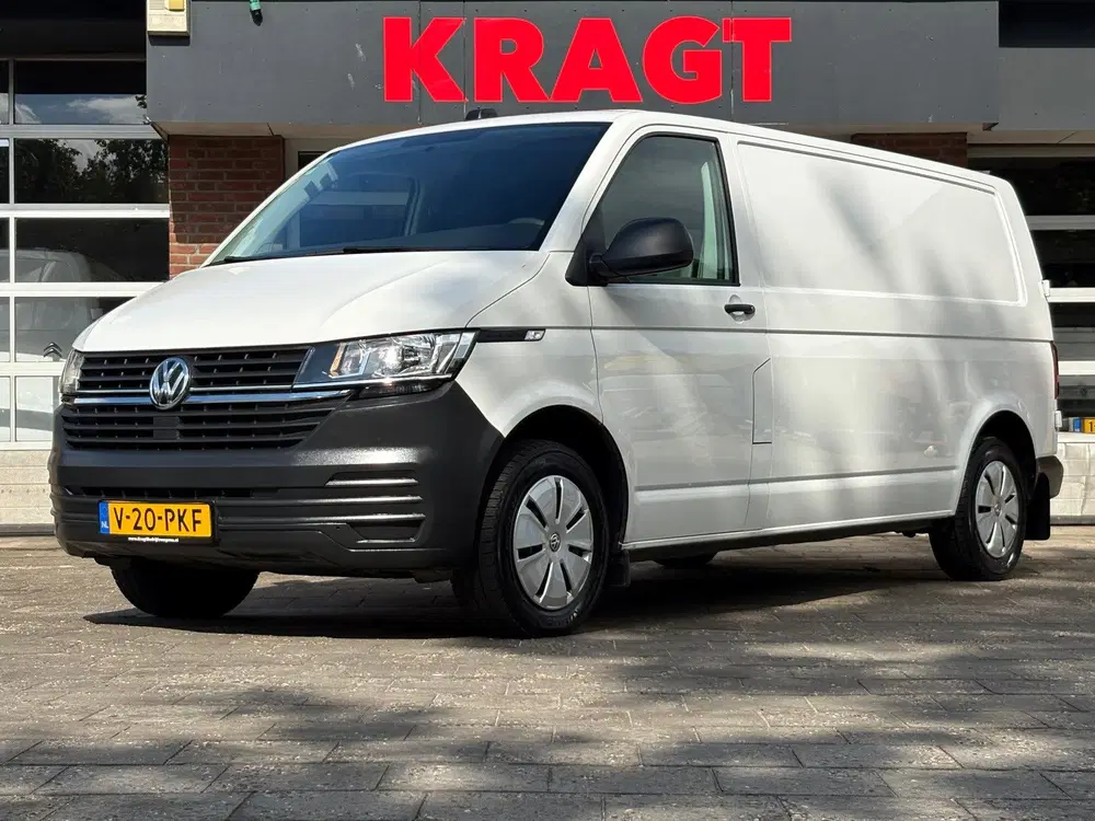 Volkswagen Transporter 2.0 TDI L2H1 150PK uit 2024