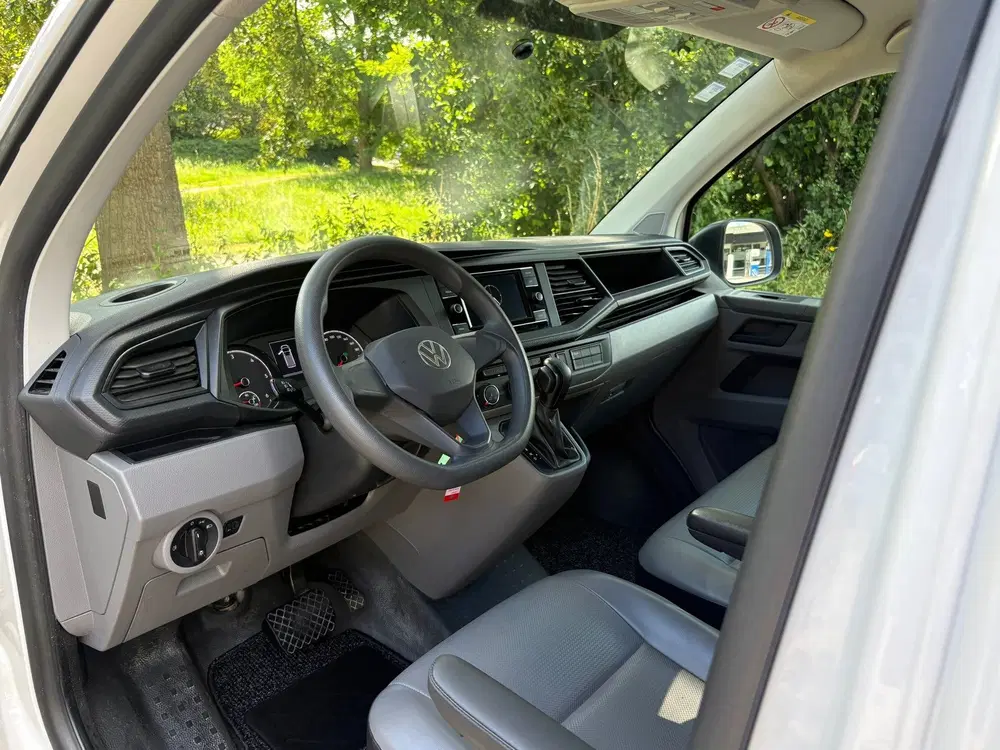 Volkswagen Transporter 2.0 TDI L2H1 150PK uit 2024, foto 13
