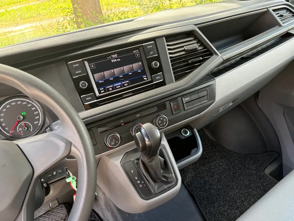 Volkswagen Transporter 2.0 TDI L2H1 150PK uit 2024, foto 15