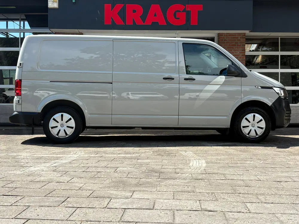 Volkswagen Transporter 2.0 TDI L2H1 150PK uit 2024, foto 6